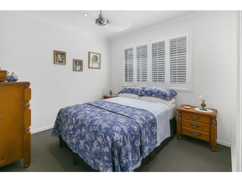 27 Dalray Drive, Raceview QLD 4305