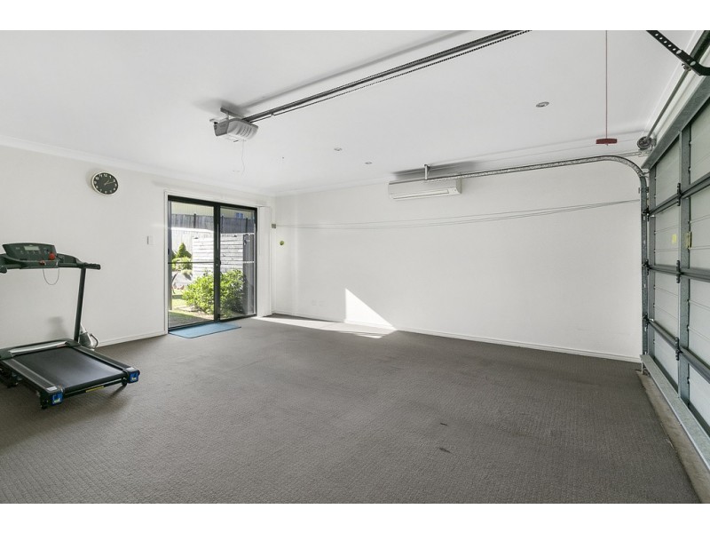 27 Dalray Drive, Raceview QLD 4305