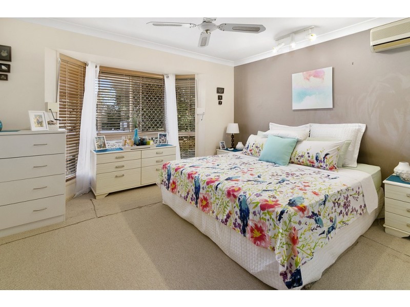 115 Equestrian Drive, Yamanto QLD 4305