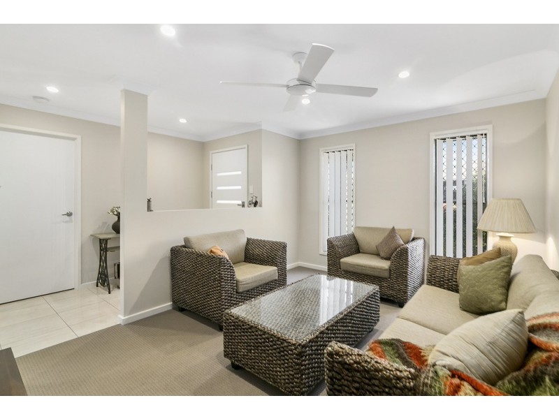 10 Cottonwood Crescent, Fernvale QLD 4306