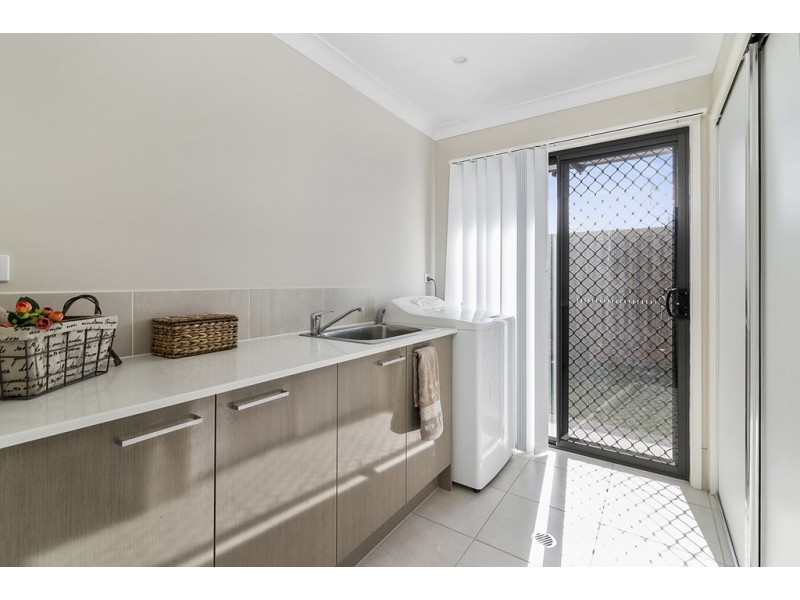 10 Cottonwood Crescent, Fernvale QLD 4306