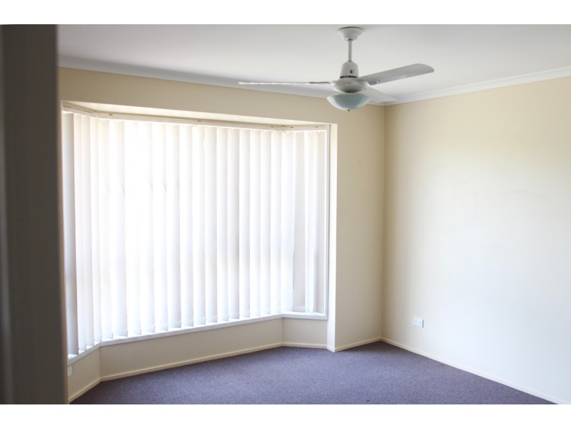 97 Equestrian Drive, Yamanto QLD 4305