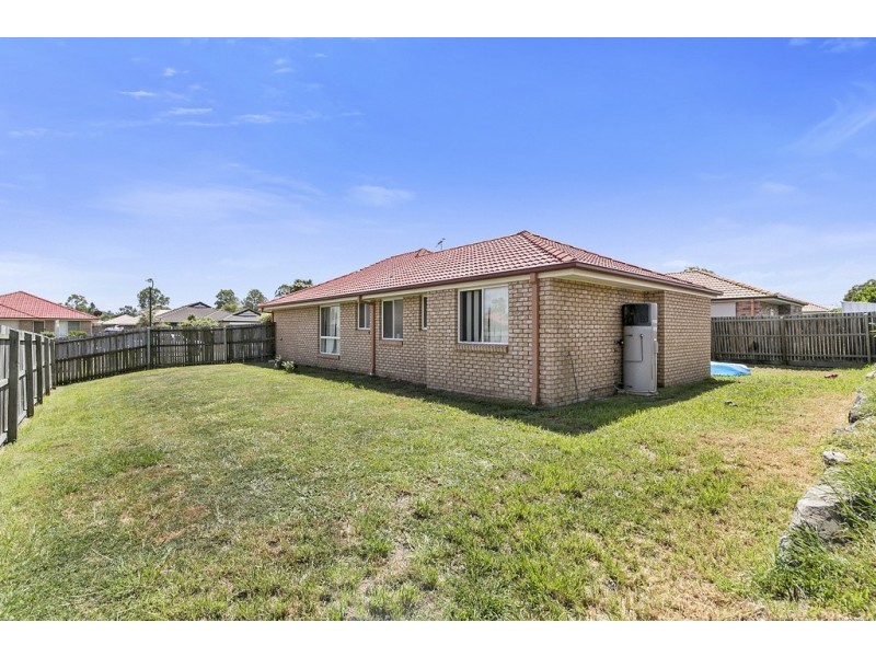 109 Anna Drive, Raceview QLD 4305
