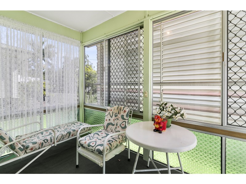 11 Robin Street, Coalfalls QLD 4305