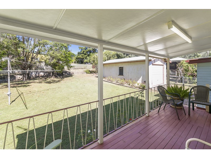 11 Robin Street, Coalfalls QLD 4305