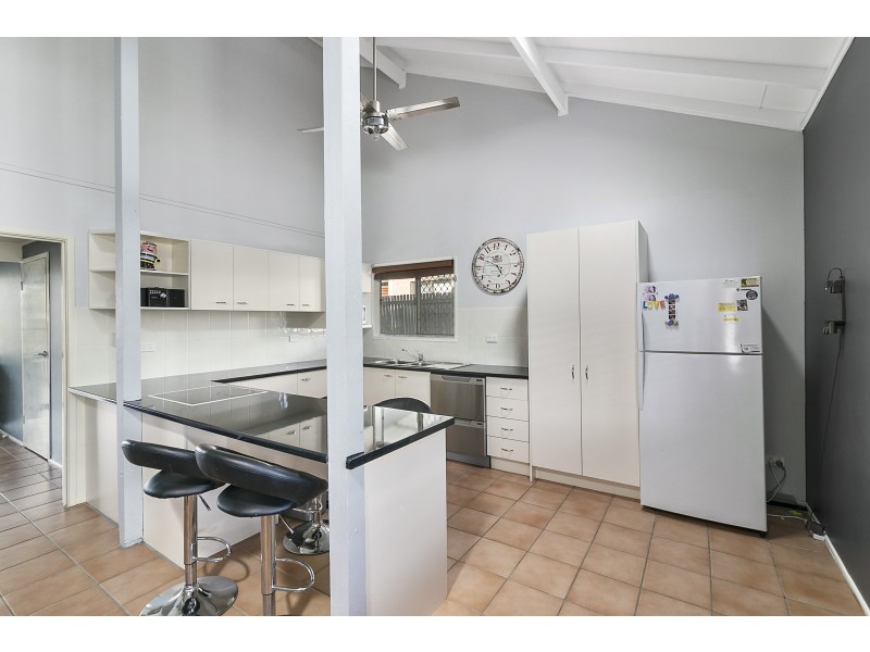 62 Thomas Street, Flinders View QLD 4305