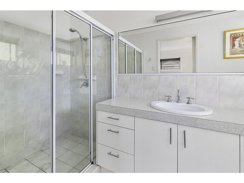 129 Coopers Road, Willowbank QLD 4306