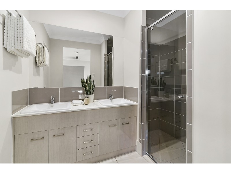 12 Astartea Street, Deebing Heights QLD 4306