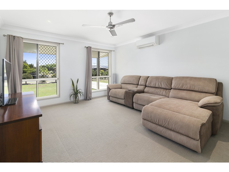 49 Peak Crossing Churchbank Weir Road, Peak Crossing QLD 4306