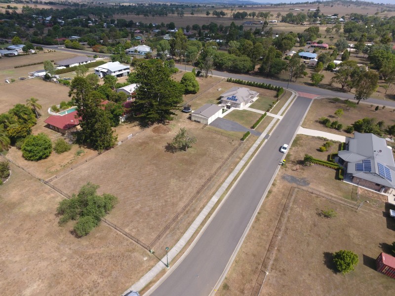 49 Peak Crossing Churchbank Weir Road, Peak Crossing QLD 4306