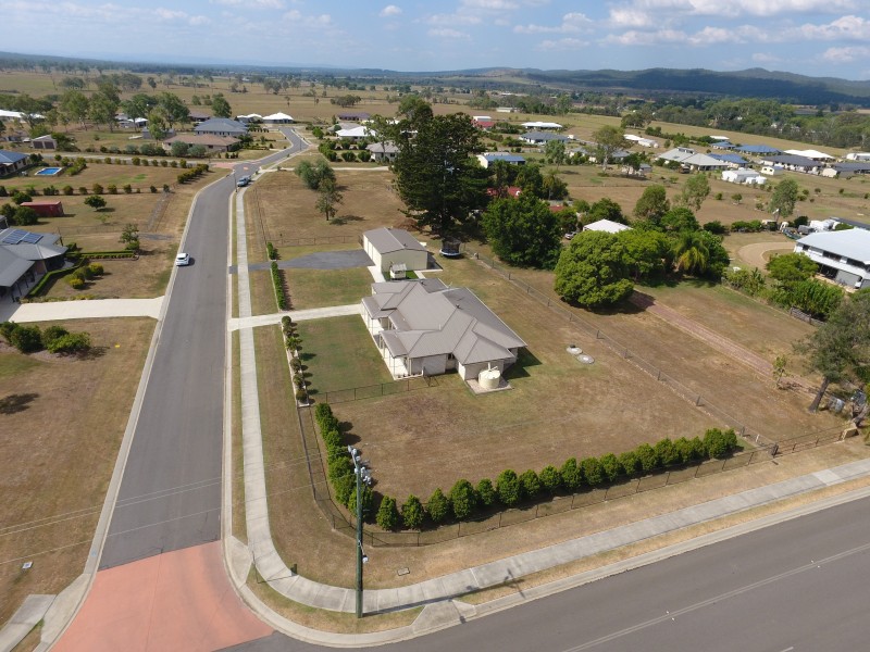 49 Peak Crossing Churchbank Weir Road, Peak Crossing QLD 4306