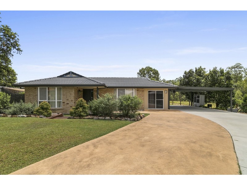 18 Kelso Close, Yamanto QLD 4305