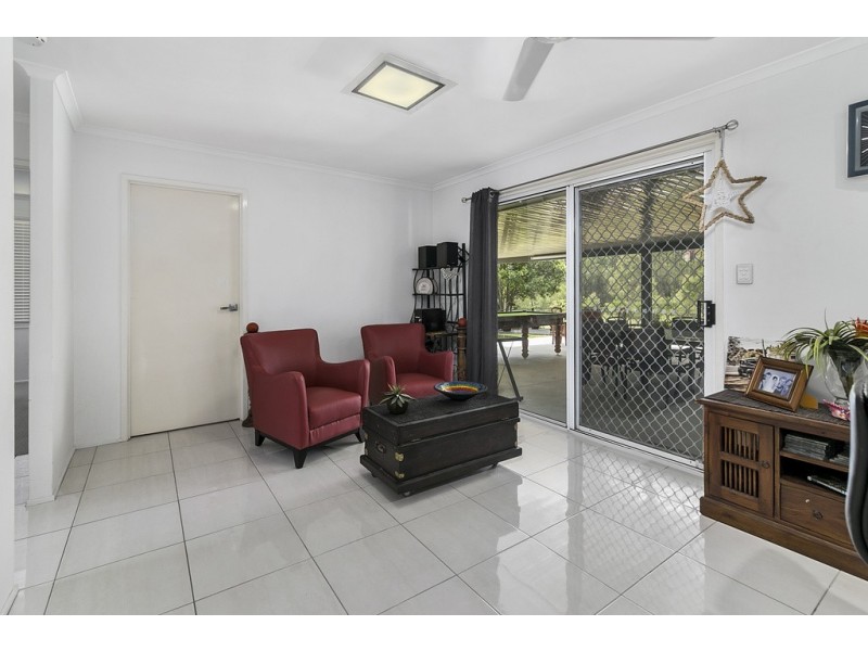 18 Kelso Close, Yamanto QLD 4305