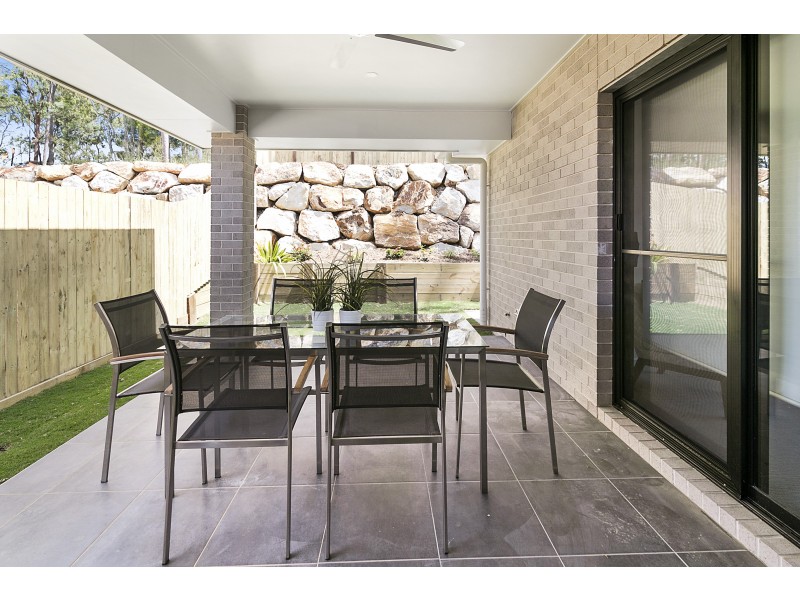 15 Caladenia Street, Deebing Heights QLD 4306
