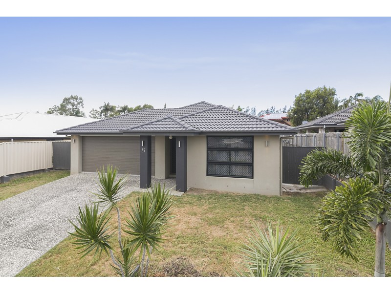 29 Piping Court, Raceview QLD 4305