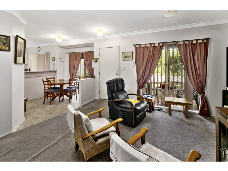 2/247 South Station Road, Raceview QLD 4305