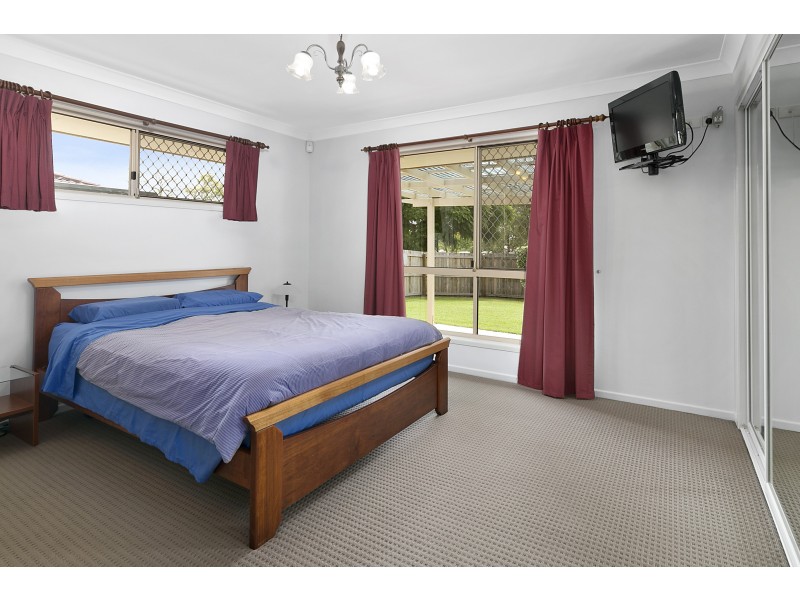 27 Willowtree Drive, Flinders View QLD 4305