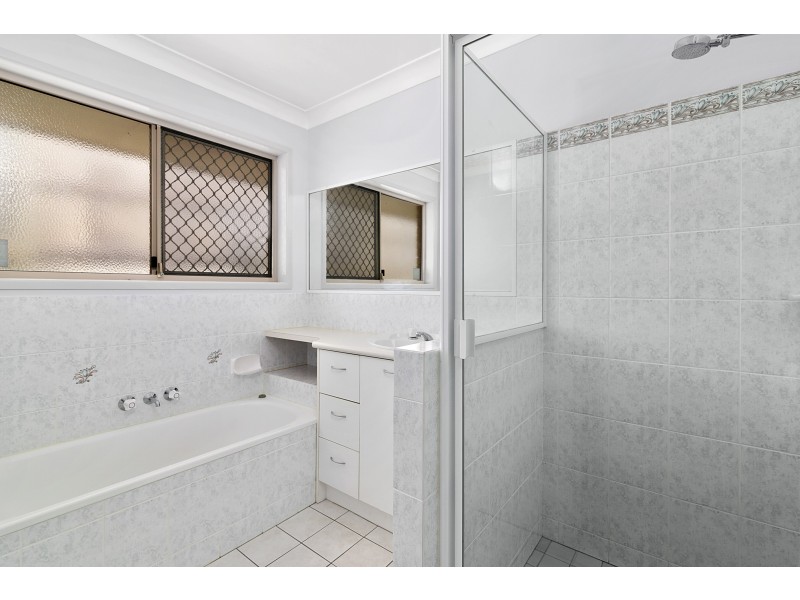 27 Willowtree Drive, Flinders View QLD 4305