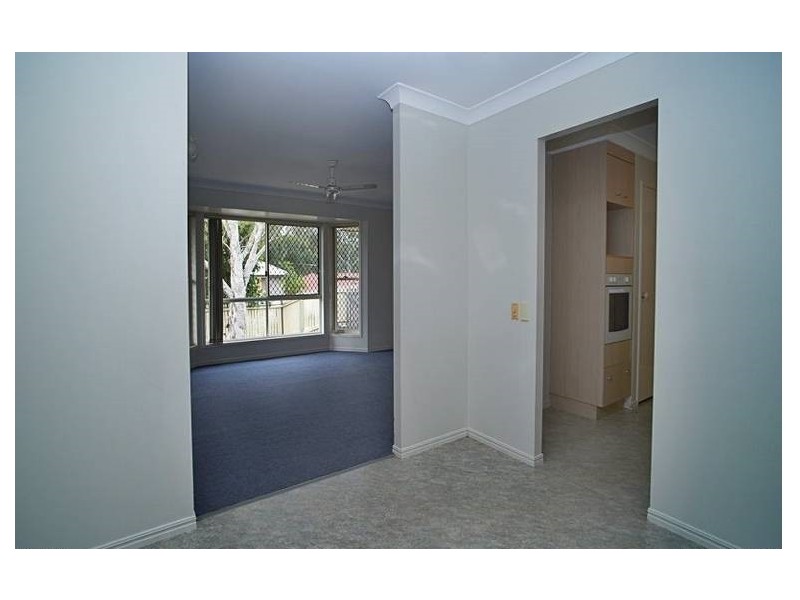 3 Acorn Crescent, Flinders View QLD 4305