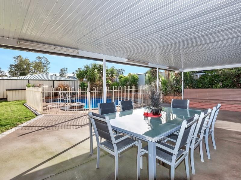 53 Blenheim Crescent, Yamanto QLD 4305