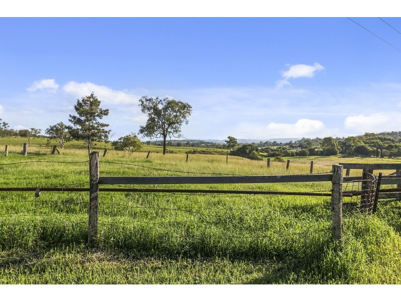 821 Coleyville Road, Coleyville QLD 4307