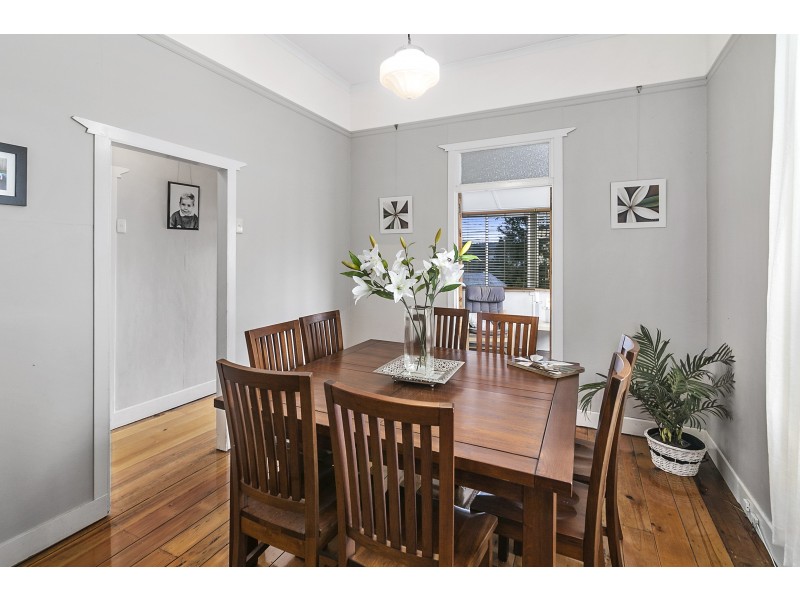 3 Smith Street, North Ipswich QLD 4305