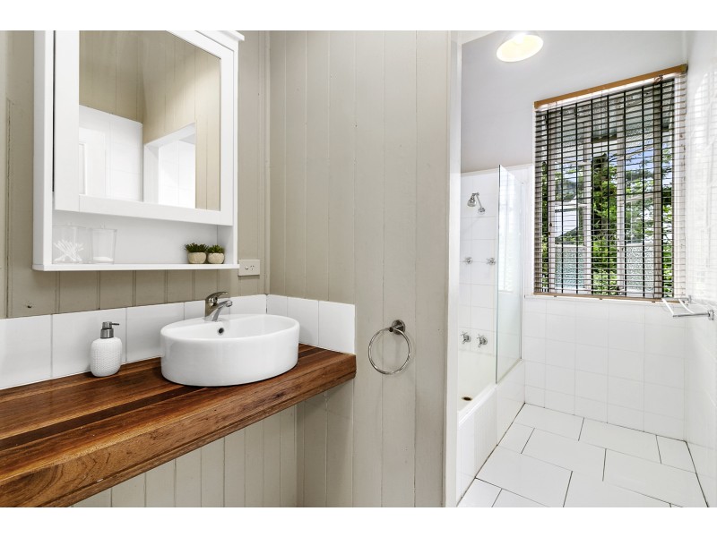 3 Smith Street, North Ipswich QLD 4305