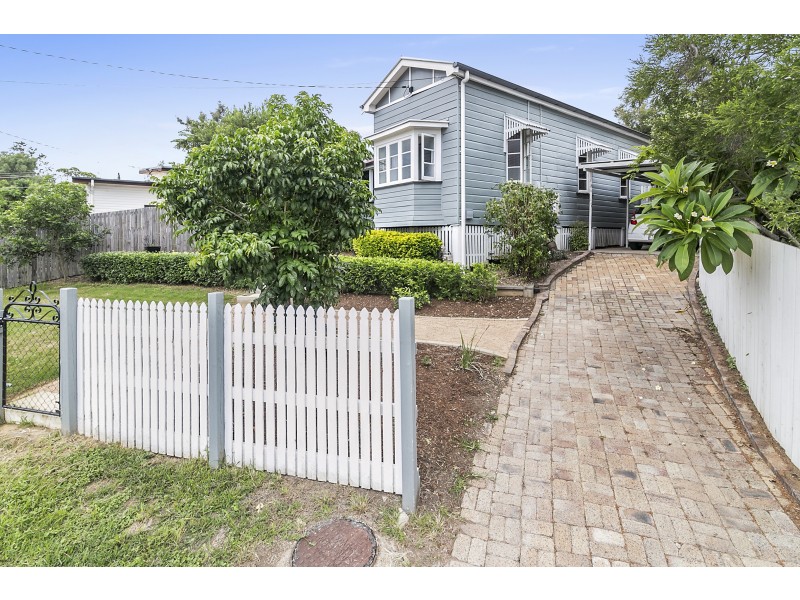 3 Smith Street, North Ipswich QLD 4305