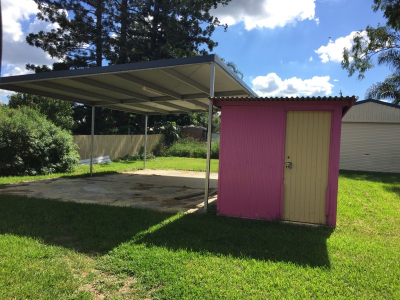 7 Peacock Street, One Mile QLD 4305