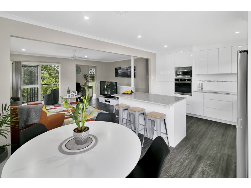 12 Leopard Street, Raceview QLD 4305