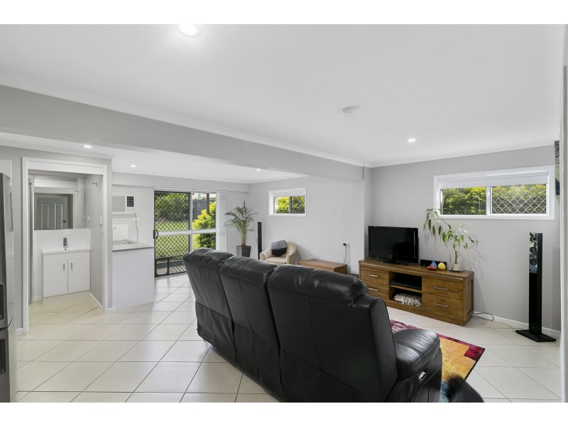 12 Leopard Street, Raceview QLD 4305
