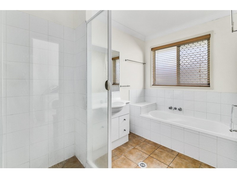 227 Ripley Road, Flinders View QLD 4305