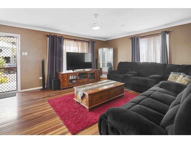 65 Cemetery Road, Raceview QLD 4305