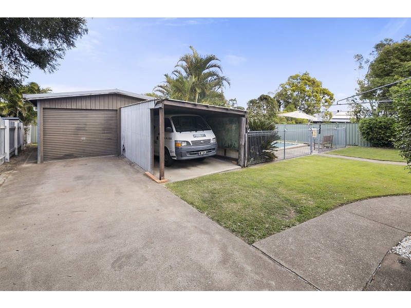 65 Cemetery Road, Raceview QLD 4305
