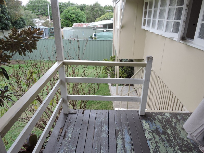 12 Foote Street, Newtown QLD 4305