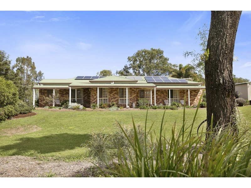 16 Ruby Crescent, Willowbank QLD 4306