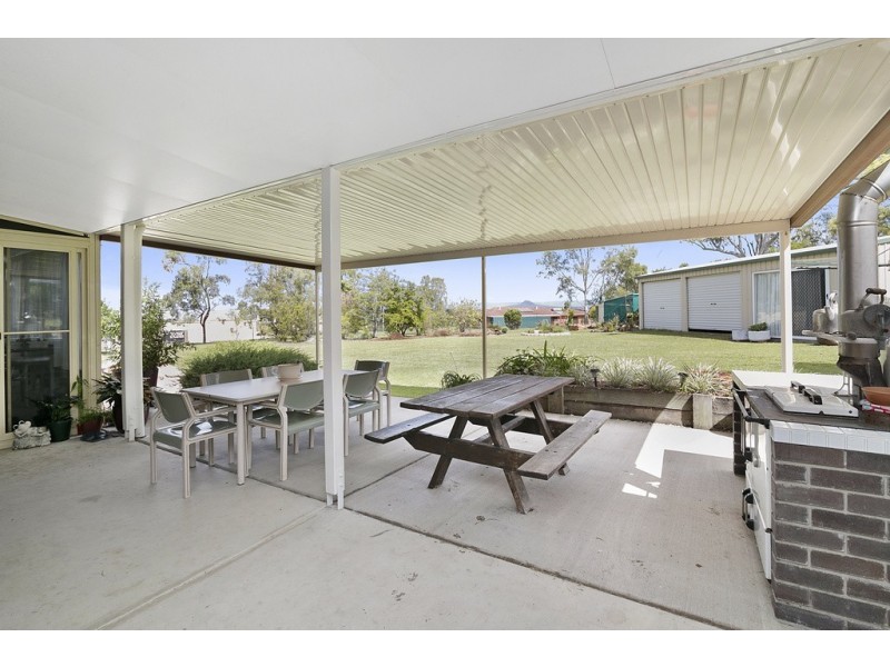 16 Ruby Crescent, Willowbank QLD 4306