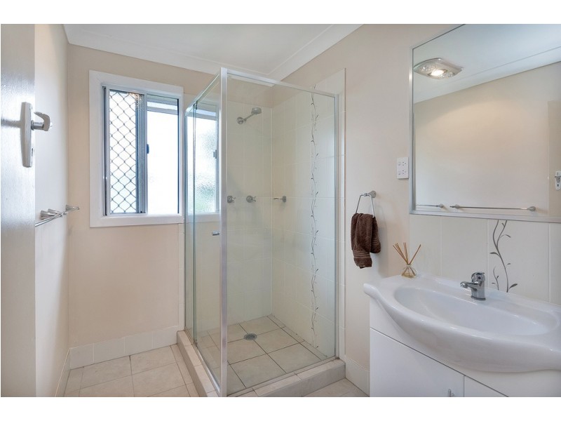 7 Edgar Street, Eastern Heights QLD 4305