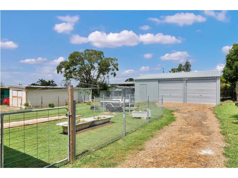 7 Edgar Street, Eastern Heights QLD 4305