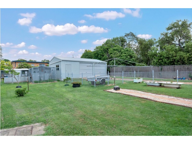 7 Edgar Street, Eastern Heights QLD 4305