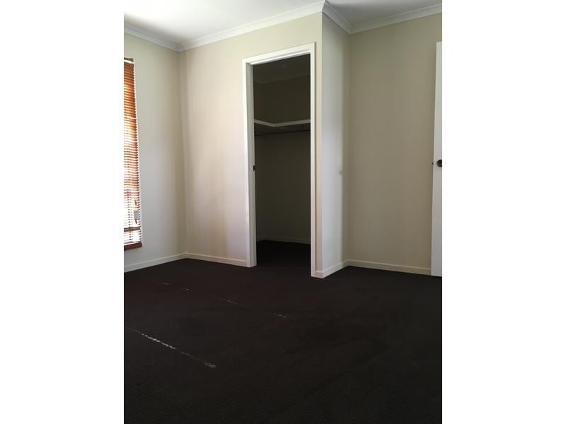 111 Cameron Street, Redbank Plains QLD 4301