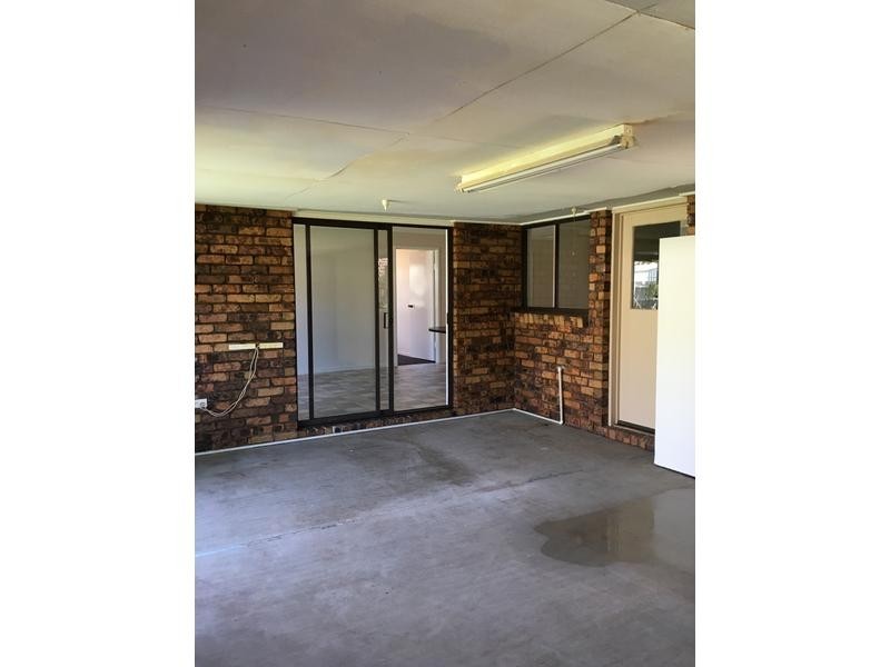 111 Cameron Street, Redbank Plains QLD 4301