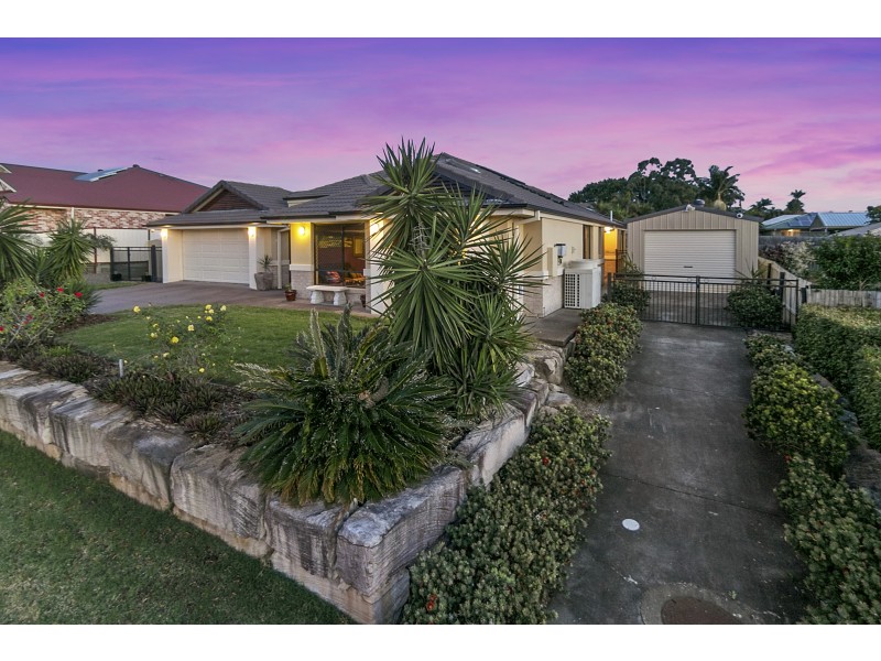 169 Edwards Street, Flinders View QLD 4305