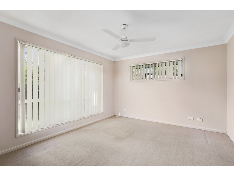 57 Kensington Drive, Flinders View QLD 4305
