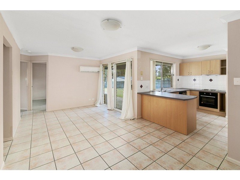 57 Kensington Drive, Flinders View QLD 4305