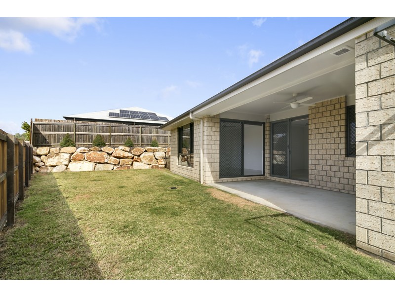 4 Bowerbird Street, Deebing Heights QLD 4306
