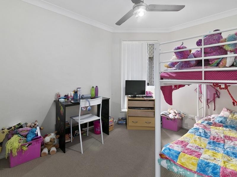 7 Bickle Place, North Booval QLD 4304