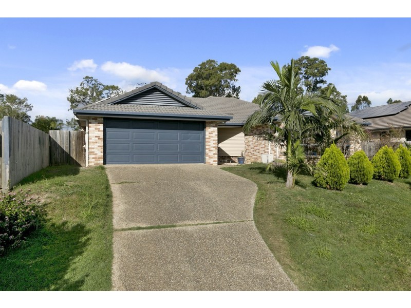 17 Benjamin Court, Yamanto QLD 4305