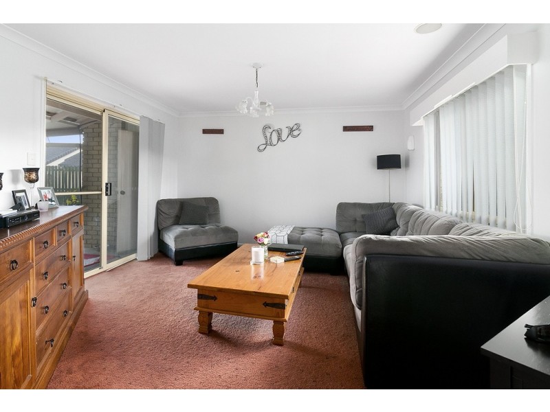 4 Walnut Close, Yamanto QLD 4305