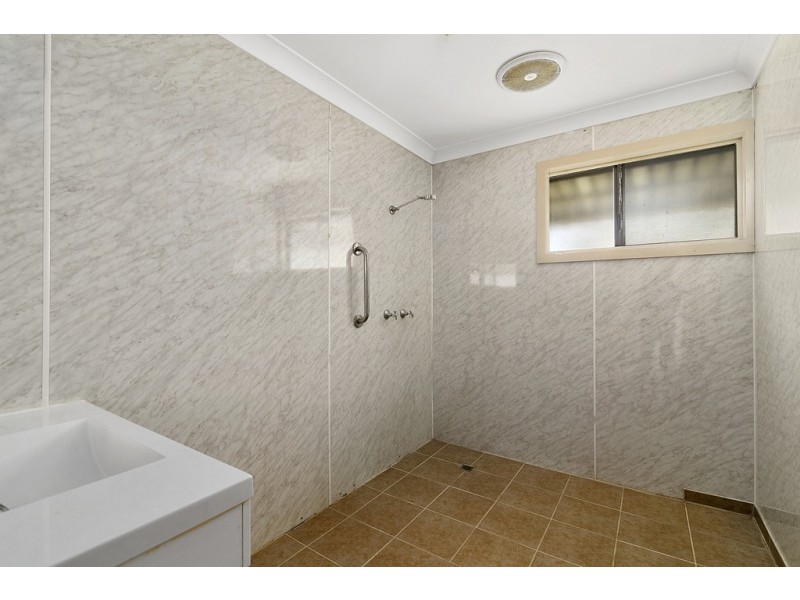 52 Hanlon Street, Bundamba QLD 4304